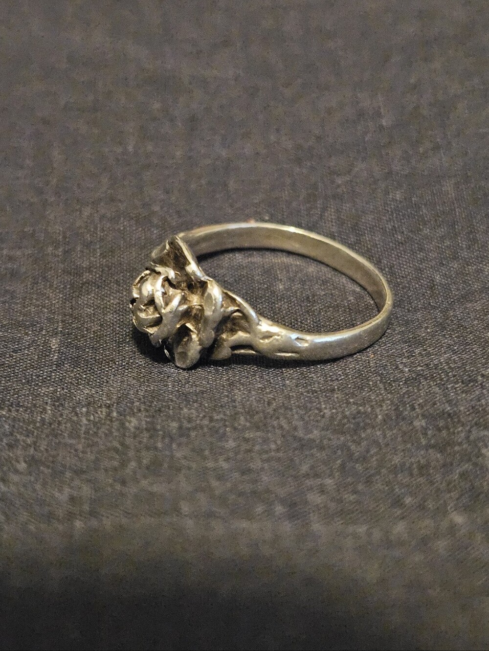 Vintage 925 Sterling Silver Sculpted Rose Flower Ring - Size 7 - Picture 2 of 7
